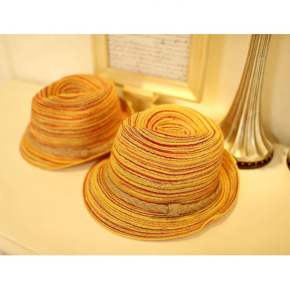 Женская соломенная шляпа с радужными полосками изысканная модная повседневная