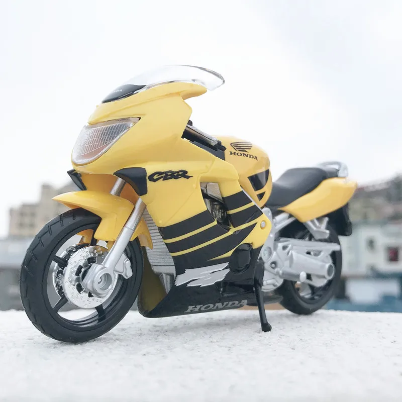 Новая модель мотоцикла Maisto в масштабе 1:18 HONDA CBR600F4 Игрушечная из сплава для