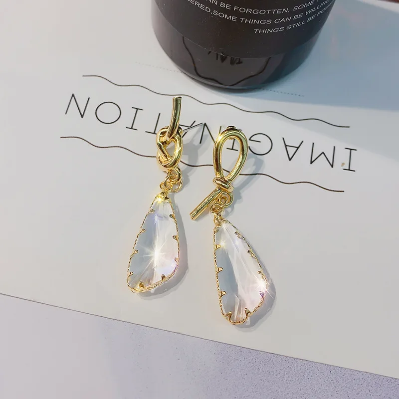 

S925 Silver Needle Earrings Korean Asymmetric Geometric Transparent Crystal Earrings Metal Knotted Individual Earrings Earrings