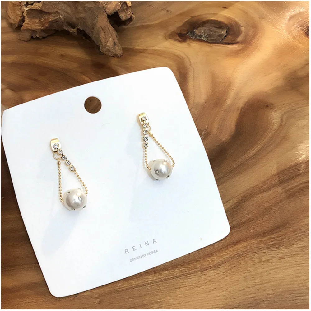 

Crystal Zircon Earring Baroque Pearls Hoop Earrings Fashion Women's Earrings Before After Wearing Hypoallergenic Wedding Jewelry