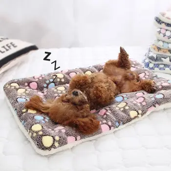 

Pet Dog Star Paws Bed Mat Soft Fleece Blanket Warm Sleeping Cushion Living Room Mattress Star / claw pattern flannel soft warm