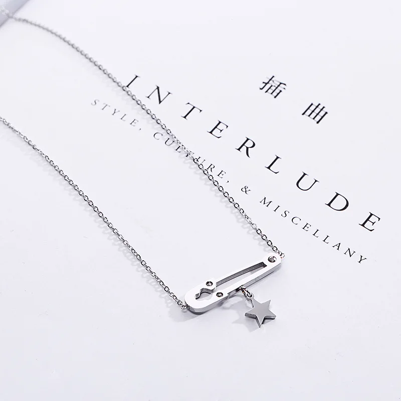 Cena Cashou30 tytanu stali nierdzewnej pięcioramienna gwiazda pin wisiorek kobiet wzrosła złoty łańcuszek do obojczyka naszyjnik