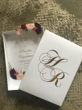 

10pcs nice beautiful round edge flower wedding favor invitation card with box customize model