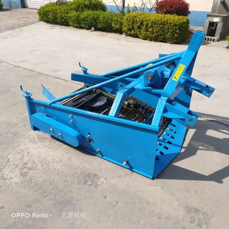 1.3m wide agricultural four wheel tractor with potato harvester potato harvester taro sweet potato harvester