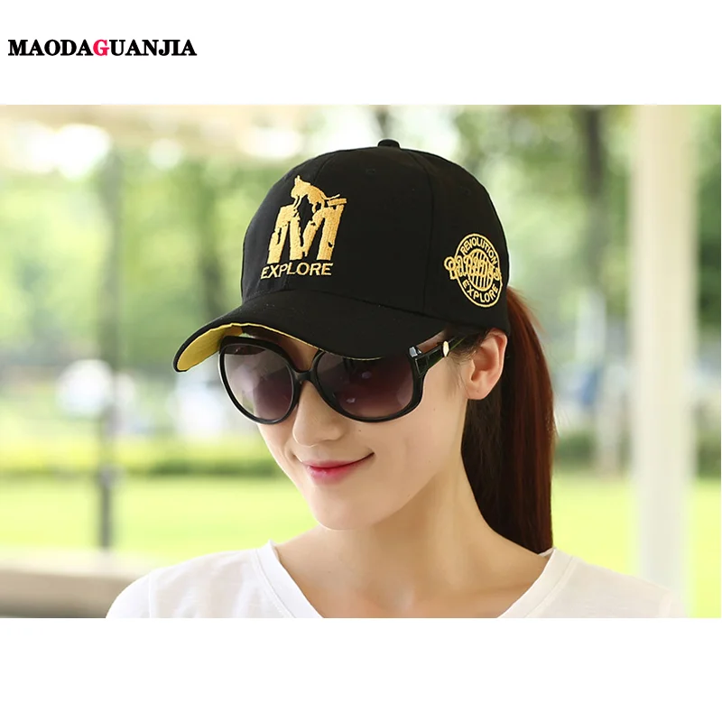 

2020New Superior Quality Fashion couple embroidered baseball cap men's outdoor sports hat ladies sunscreen visor cap wholesale