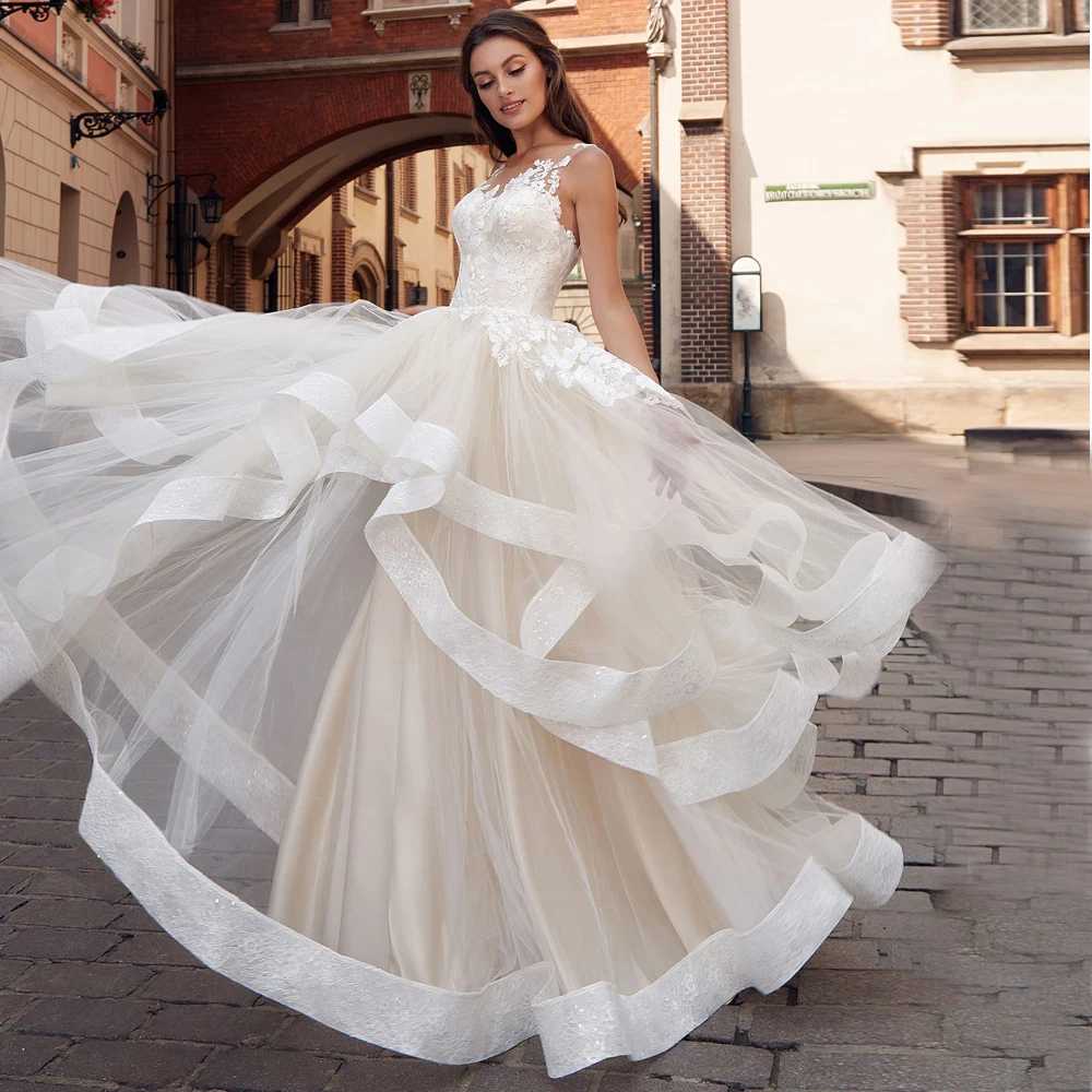Exquisite Scoop Ruffles Champagne Wedding Dresses Customized Lace Bridal Gown for Women Robe de Mariee Plus Size Bride Dress 3