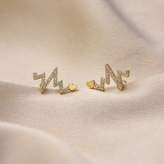 Sweet Hollow Round Imitation Peals Hanging Earrings For Women Trendy Temperament Earrings Wedding Jewelry Girl Gift