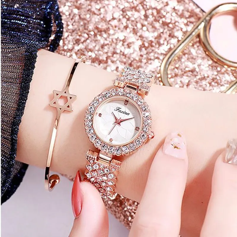 

2019 Top Brand Luxury Women Watches Quartz Wrist Watch Crystal Diamond Dial Ladies Watch Women Watches Fashion Clock reloj mujer