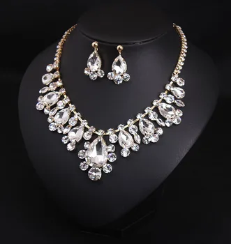 

Trendy Bridal Jewelry Sets Flash Transparent Crystal Short Clavicle Necklace and Earrings Set Gifts for Women Party Jewelery