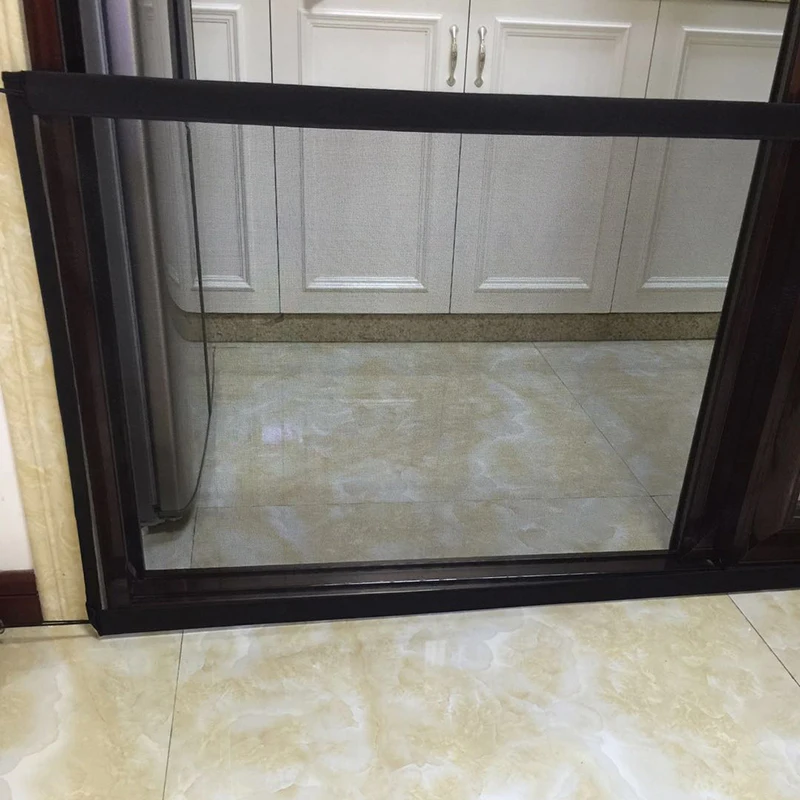 

Dog Pet Fences Portable Folding Safe Guard Indoor and Outdoor Protection Safety Magic Gate For Dogs Cat Pet Separation Barrier