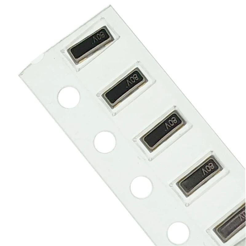 100 шт. CSTCE8M00G52-R0 8 МГц 3213 SMD-3P и