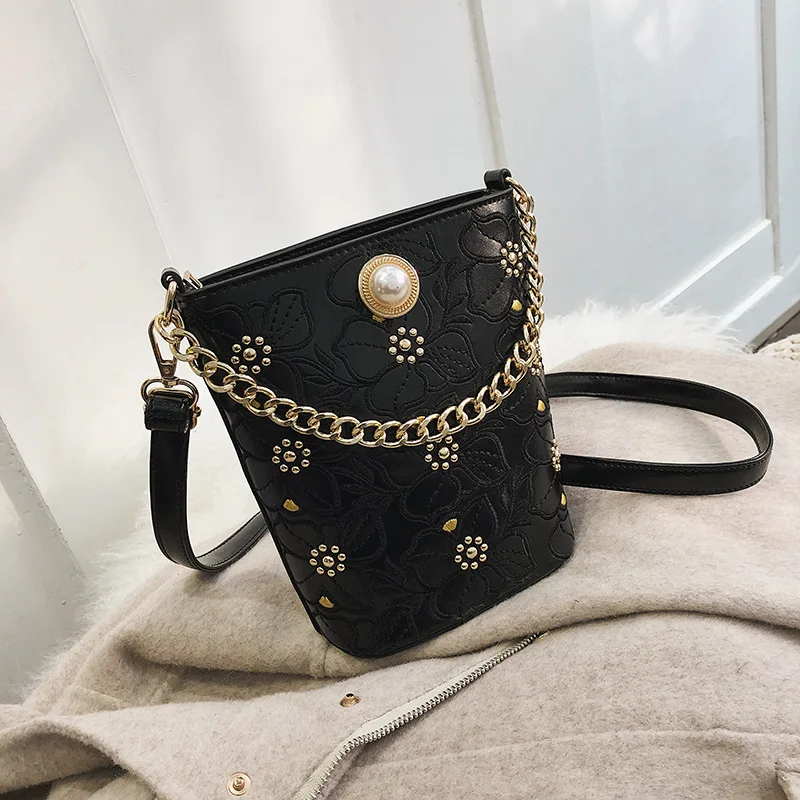 

Manufacturers Direct Selling Language meng wei Bucket Shoulder Bag 2019 New Style Korean-style Fashion Embroidery Handbag a Gene