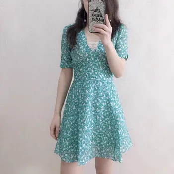 

Women Dress Spring and Summer Green Small Floral V-neck Short Sleeve Dress