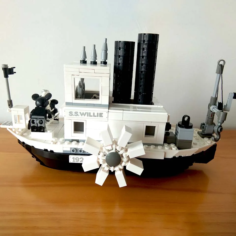 

2019 Ideas Steamboat Willie Movie 21317 Figures Building Blocks Bricks Toys Compatible Legoinglys Children Gifts Christmas Gift