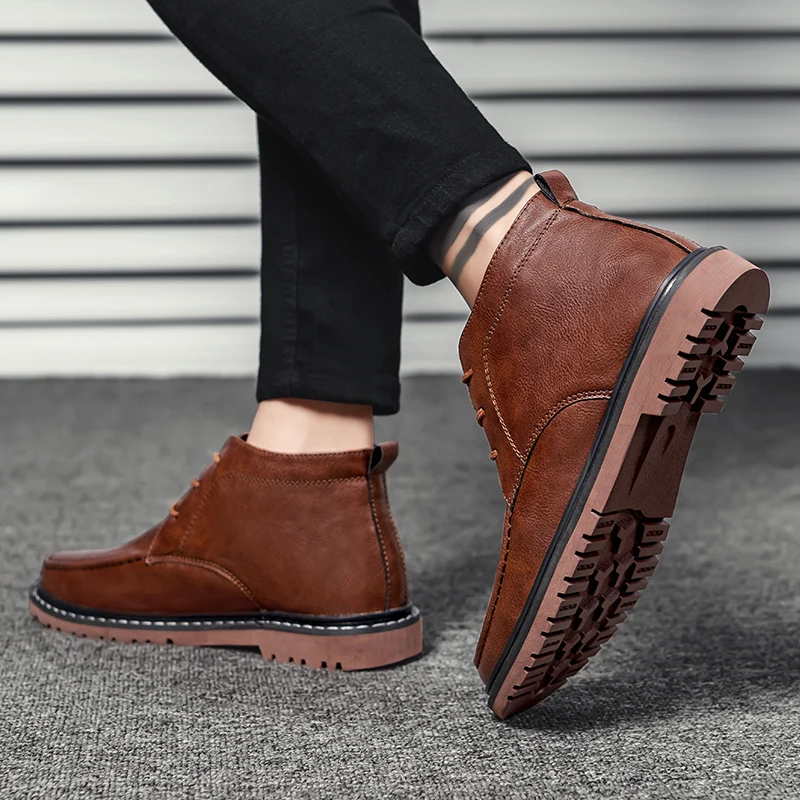 2019 New Autumn Men Boots High Quality Split Leather Men's Motorcycle Boots Outdoor Waterproof Men's Ankle Boots Soft Men Shoes