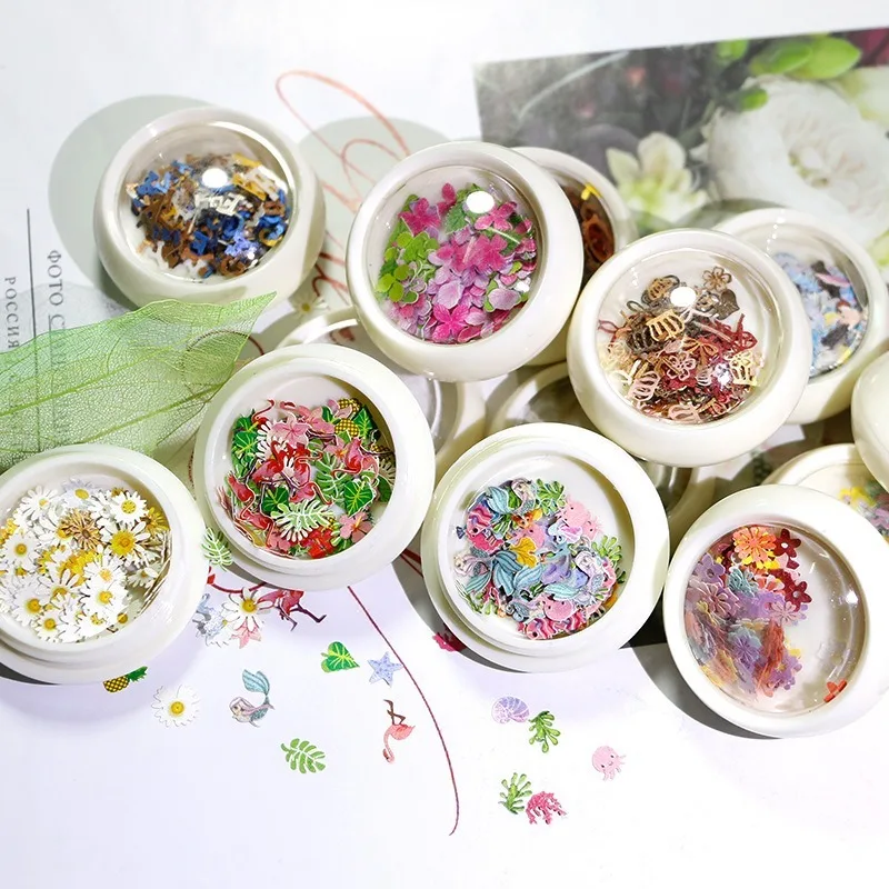 

Nail Color Flower Wood Pulp Sheet 12 Types of Flowers and Animal Letters Mixed Nail Jewelry Wood Pulp Sheet