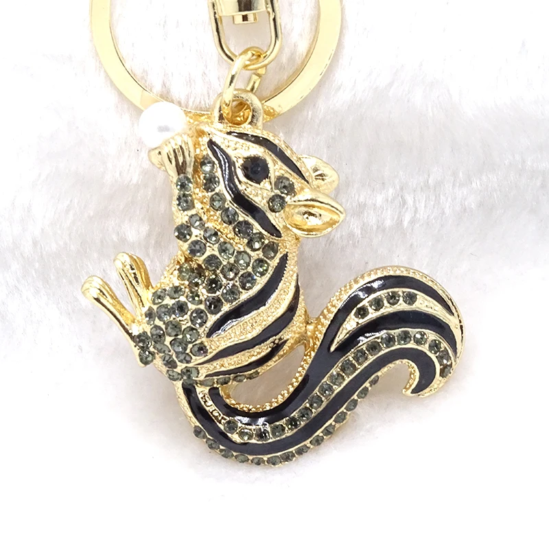 

Fashion Keychain Souvenir Supermarket Gift Wholesale Cute Little Squirrel Keychain Bag Pendant Car Key Jewelry Rhinestone Craft