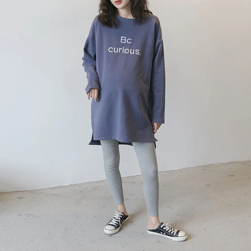 

Autumn new maternity dress Korean fashion embroidered letter round neck pregnant women shirt loose large size long-sleeved