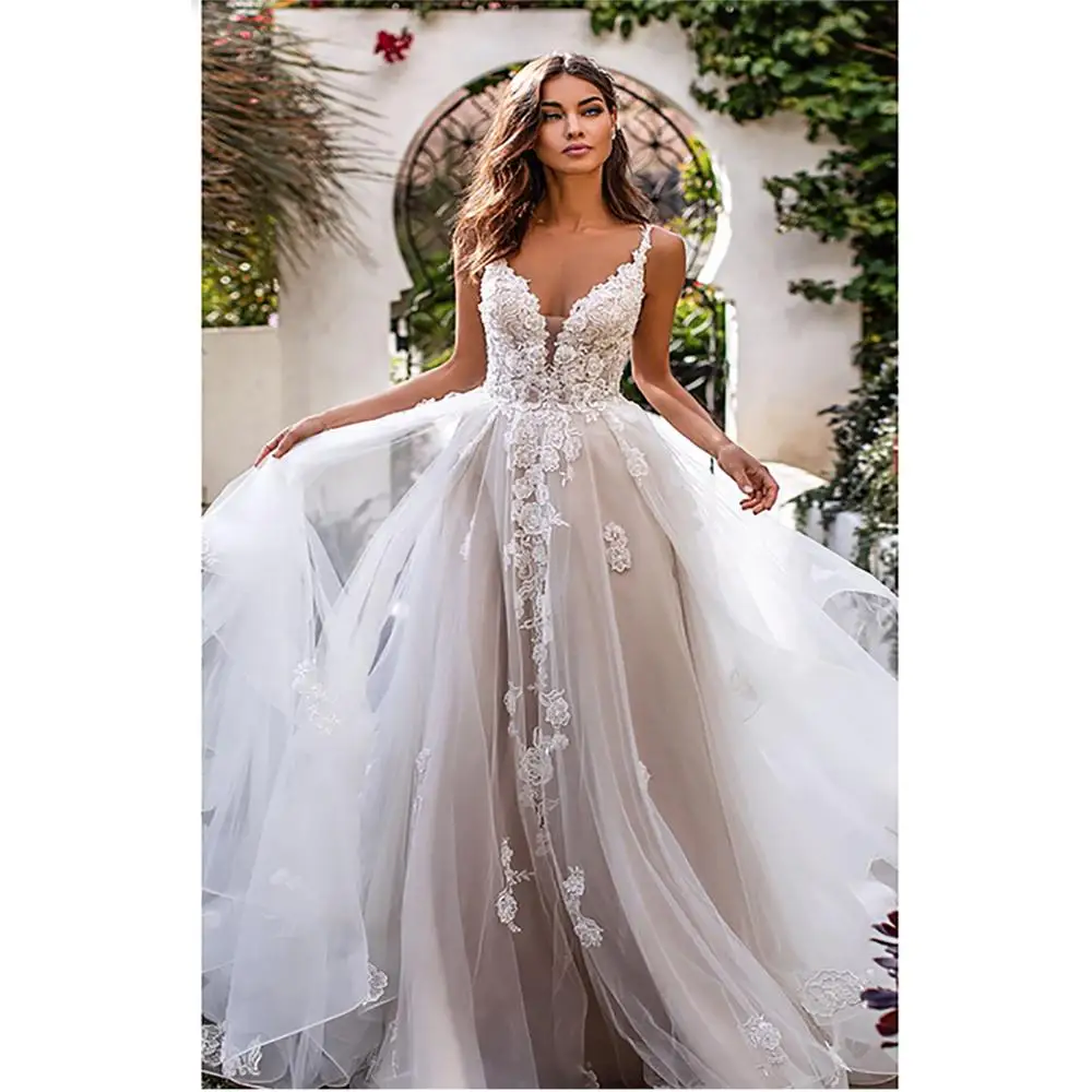 Длинное свадебное платье трапециевидной формы в стиле бохо с открытой спиной и объемными цветами на тонких бретельках, свадебное платье принцессы длиной до пола