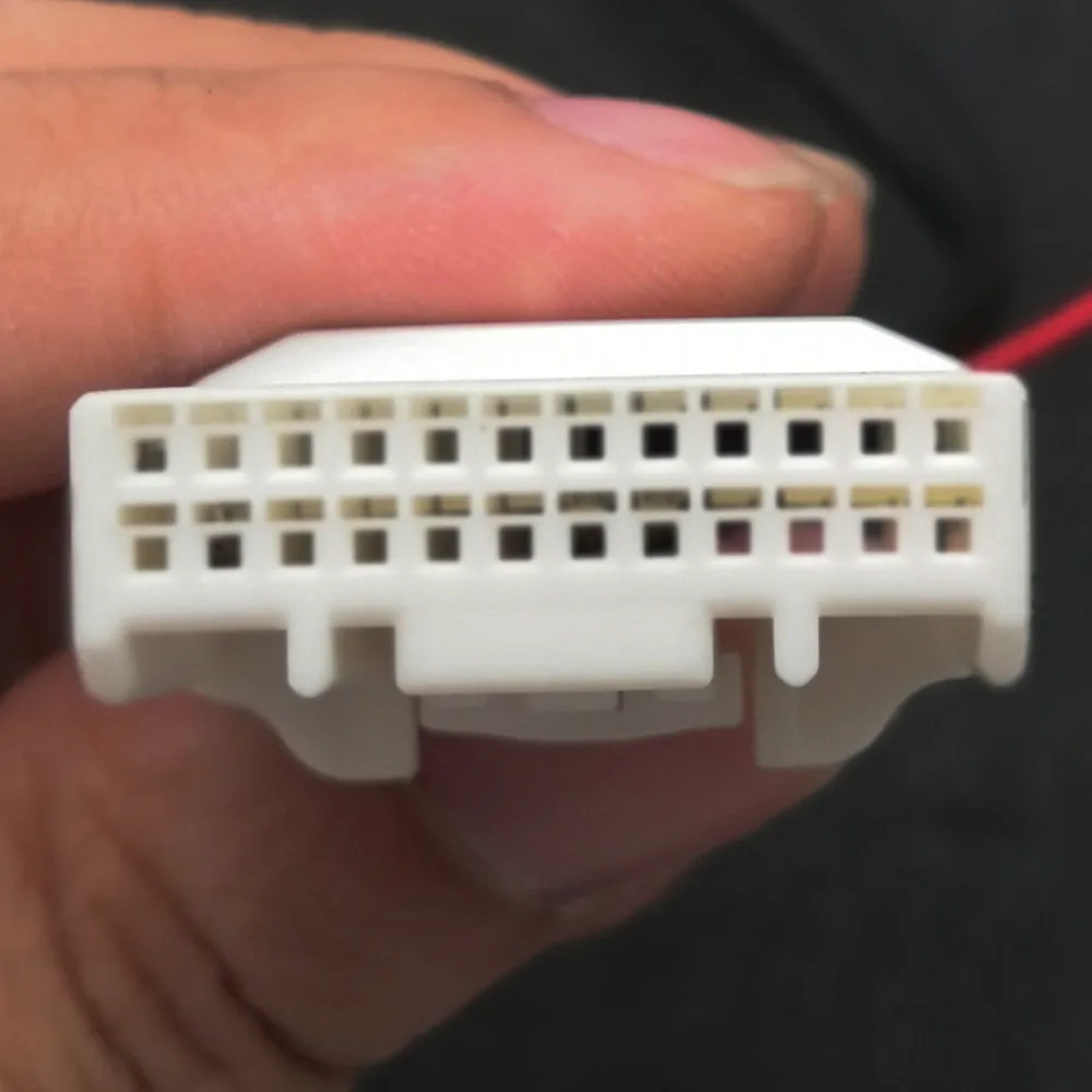 Оригинальный видеовходной выключатель YIFOUM 24Pin переходник RCA для камеры заднего