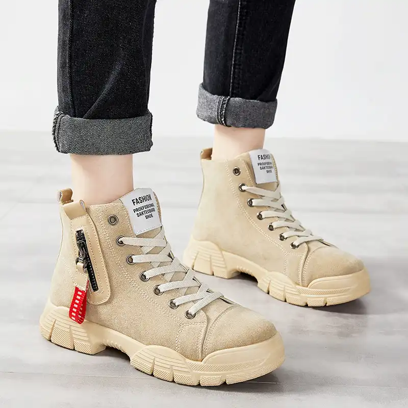 lace up walking boots