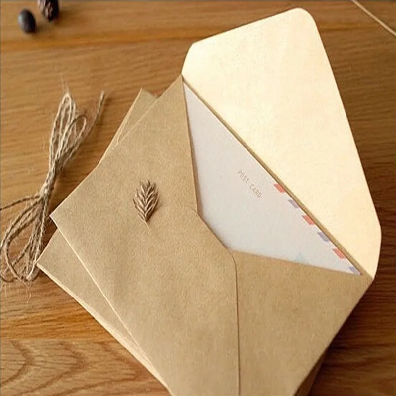 50 unids/lote nuevo Vintage simple de sobres de papel Kraft 16*11cm diy regalo para boda rojo sobre suministros