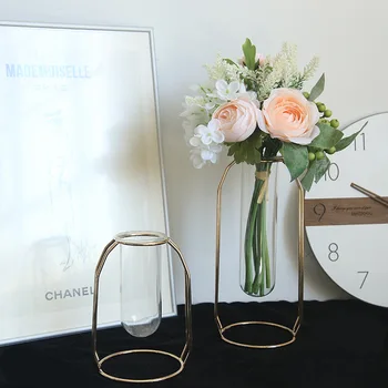 

Ranunculus Berry Bouquet Artificial Flower Home Decoration Wedding Boquet Holder Road Flower Wall Artificial Flower