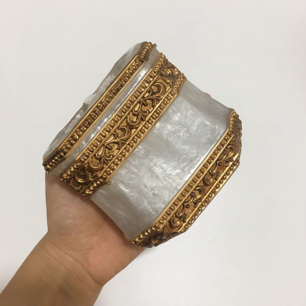 B738097A2CCCA4CD6AE2F381B92BDA5F