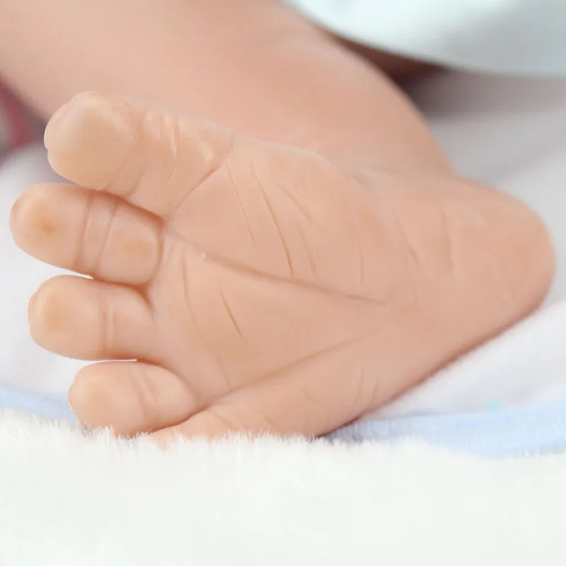 NPK Bebe кукла возрожденная менина corpo de силиконовые reborn кукла для маленьких девочек игрушки для детей подарок