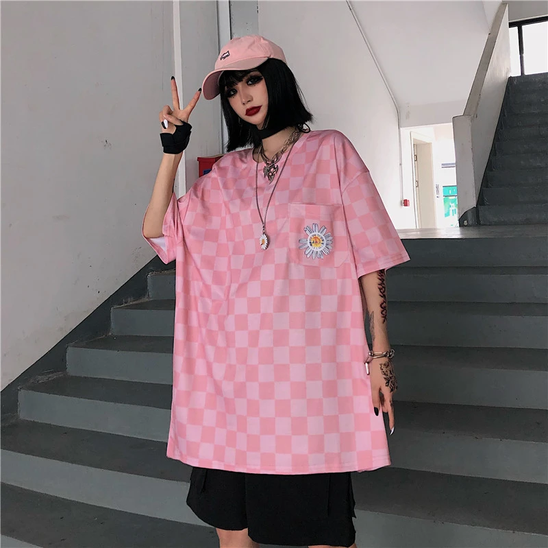 

2020 Summer Personality Pattern Print T-shirt Women Korean Pink Plaid Shirt Round Neck Short Sleeve Bottoming Tops Female