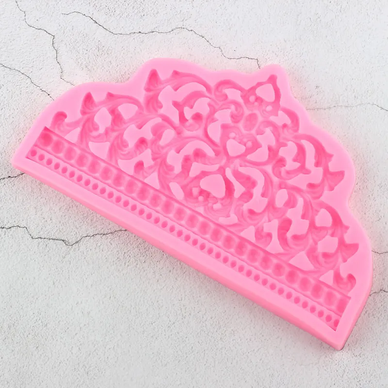 DIY barokowa korona silikonowe formy babeczka weselna Topper narzędzia do dekorowania ciast masą cukrową cukierki biżuteria glina foremka do czekolady i lukru 5 DIY barokowa korona silikonowe formy babeczka weselna Topper narzędzia do dekorowania ciast masą cukrową cukierki biżuteria glina foremka do czekolady i lukru 5