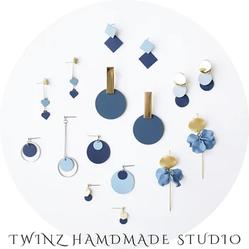 

New Stylish French Blue Statement Earrings Are Geometric Vertical Pendulum Pendantfor Women's Party Eardrop Jewelry Gift