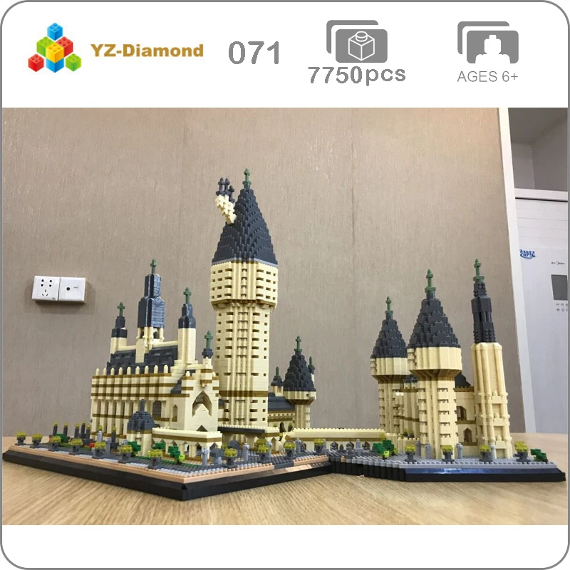 

YZ 071 World Famous Architecture Medieval Castle College 3D Model DIY 7750pcs Mini Building Diamond Blocks Brick Toy Gift