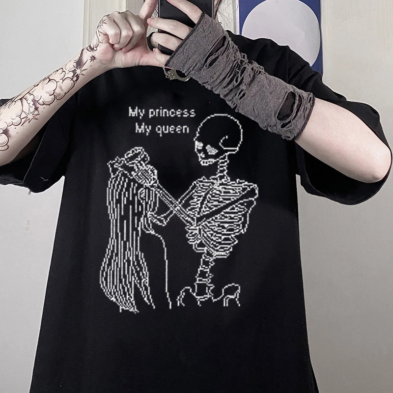 Sabio Pantano beneficio Camiseta gótica con estampado de esqueleto para mujer, remera gótica de  estética Grunge, ropa de calle de moda con bordes oscuros, camisetas  gráficas Unisex, tops para parejas|Camisetas| - AliExpress