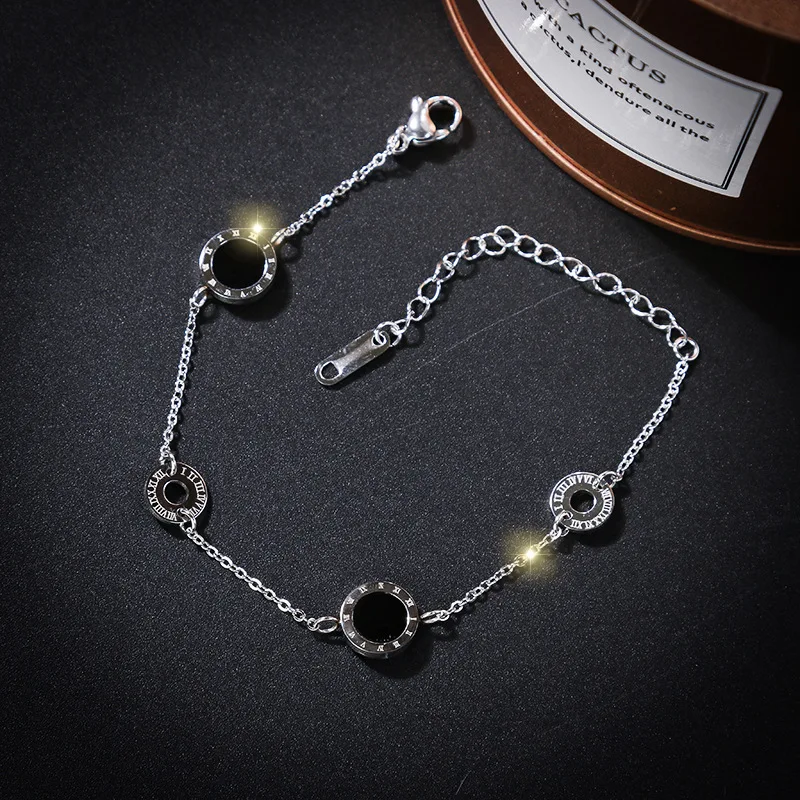 Корейский полый, приносящая удачу трава черно-белое розовое золото корейский модный браслет женский титановая сталь не потемневшие украшения