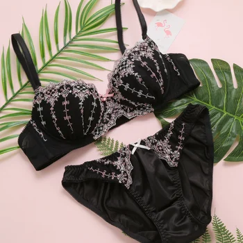 

2019 Japanese thin section comfortable bra cute girl chiffon bra set thin embroidery student underwear 7200