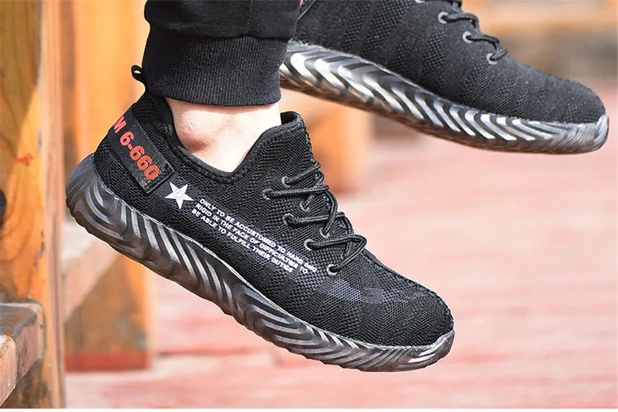 Lightweight Breathable Men Safety Shoes Steel Toe Work Shoes For Men Anti-smashing Construction Sneaker Indestructible Boots