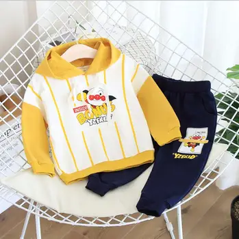 

New Boys and Girls'Clothes of 2019 Two-piece Sanitary Clothes, Bread Superman Cartoon Suit, Spring and Autumn Children's Clothes