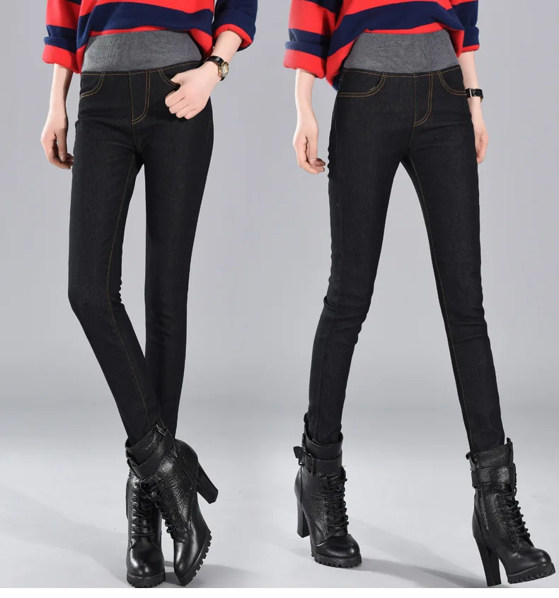 3369634762_2084562574