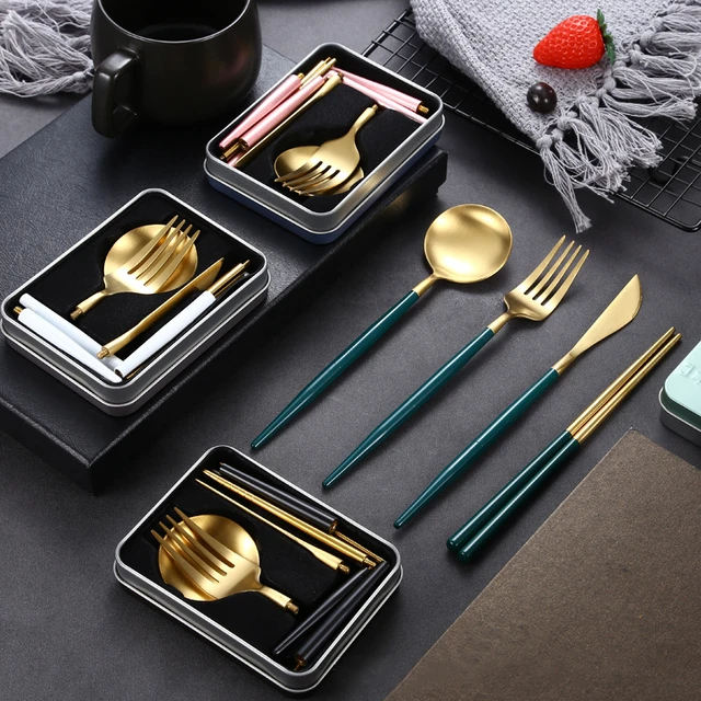 Stainless Steel Foldable Cutlery Set