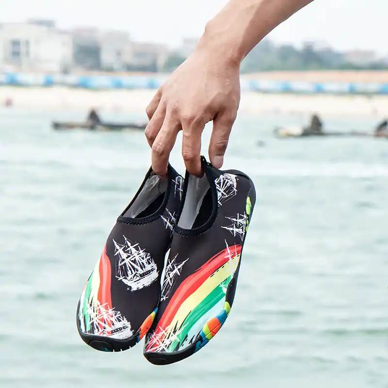 anti slip pool shoes