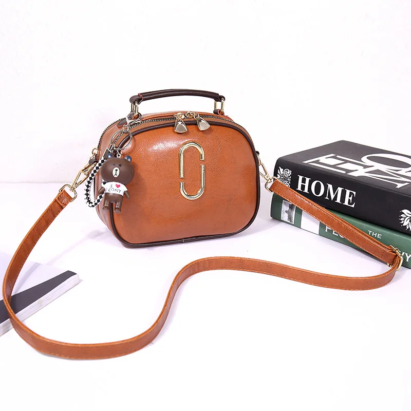 

Sheng chuang Beauty Genuine Leather Small Bag 2019 One-Shoulder Oblique Oil Wax Leather Women's Bees Circular Ring Hand Square S