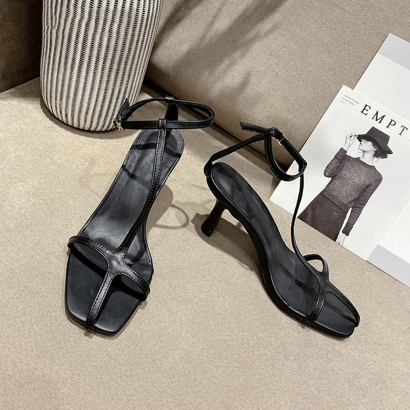 Женские босоножки с узкими ремешками Элегантные летние женские сандалии