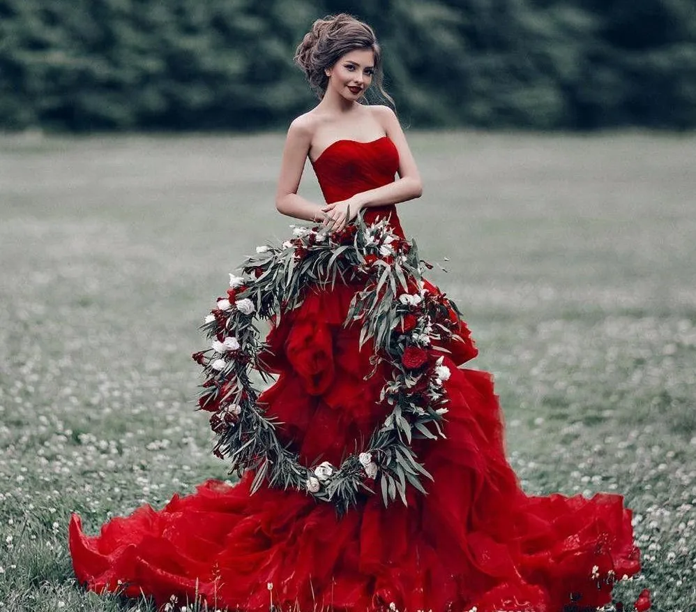 

2021 Gorgeous Red Mermaid Court Train Wedding Dress Organza Ruffles Sweetheart Sleeveless Bridal Gowns vestidos de noiva