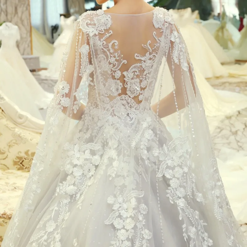 Luxury-2018-Light-Gray-Wedding-Dresses-Delicate-Floral-Crystal-Empire-Bridal-Dress-Sheer-Back-Middle-East (3)