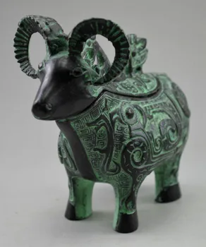 

Collectible Decorated Old Handwork Bronze Carving Zodiac Sheep Jewel Box