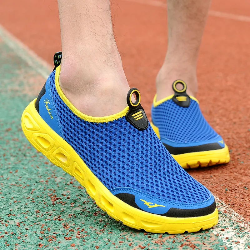 2921940345_1948130586