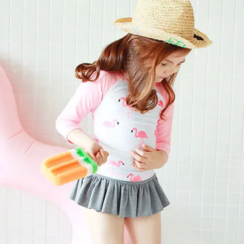 

Korean-style Skirt Split Type Long-sleeved Swimsuit Children Korean-style Flamingo Hipster Beachwear Sun-resistant Two Piece Set