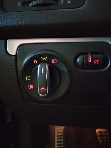 Хромированный Европейский переключатель фар для VW Golf Mk5 Mk6 Sharan Jetta Sharan Passat B6 B7 Touran Tiguan SEAT ALHAMBRA 5ND941431A