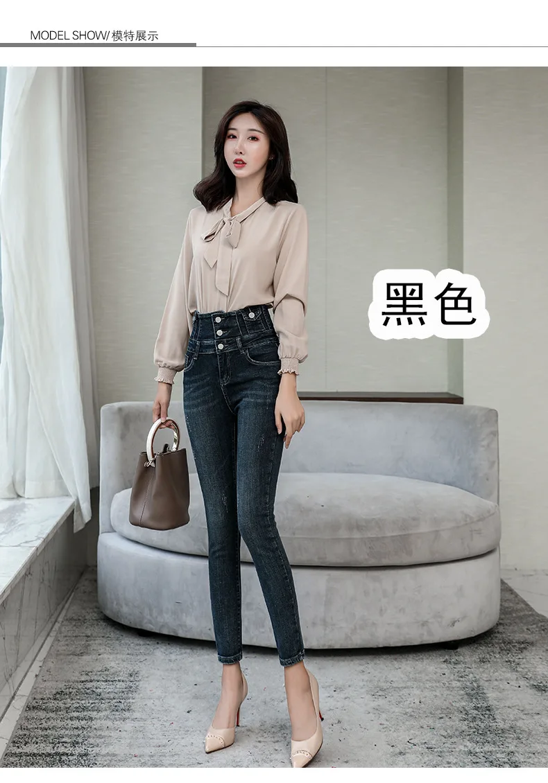 11689672682_1933828105